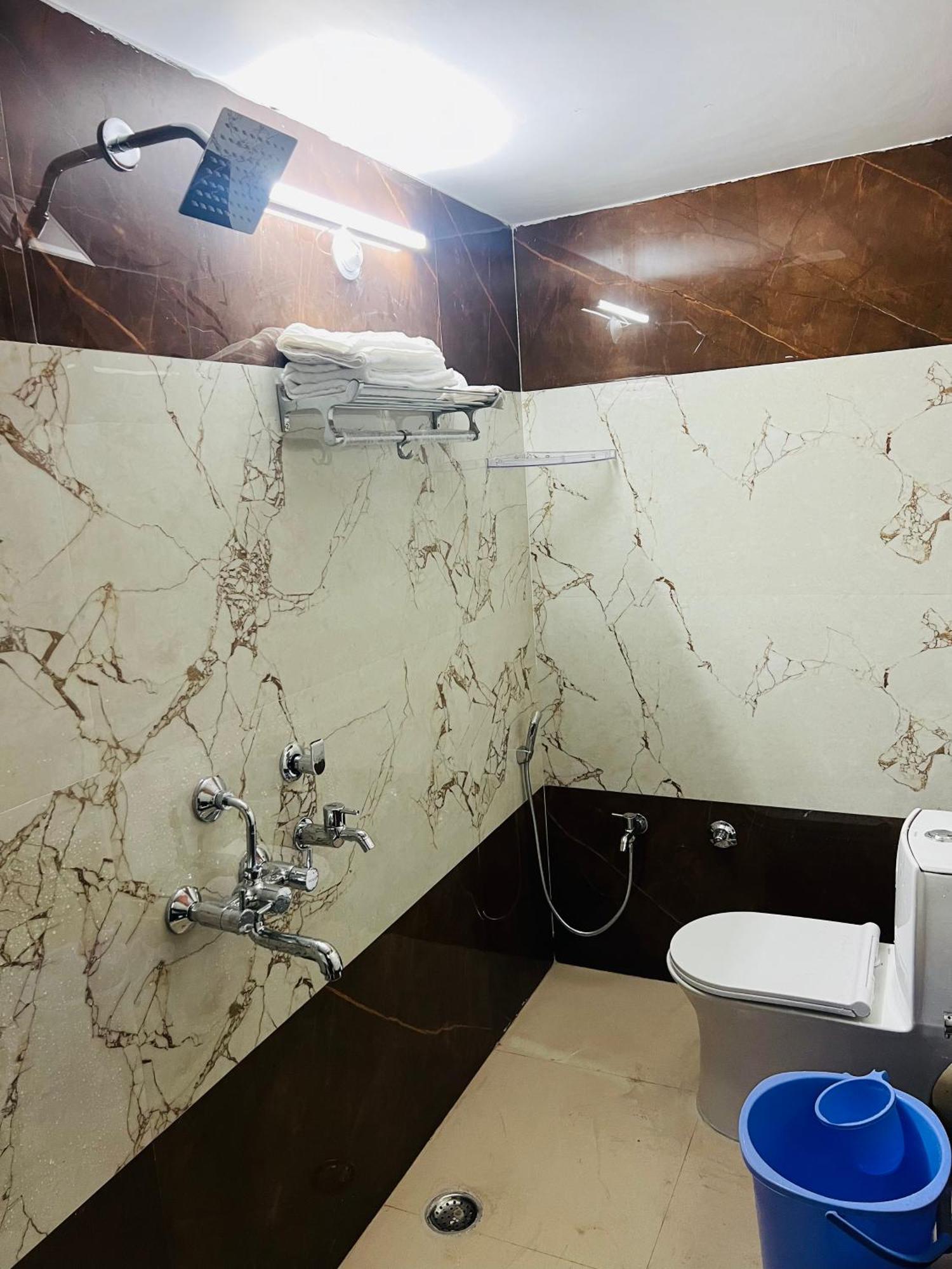Sg Home Stay Ayodhya エクステリア 写真